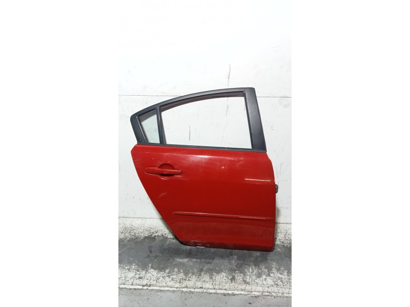 Recambio de puerta trasera derecha para mazda 3 berlina (bk) 1.6 crdt active referencia OEM IAM   4P