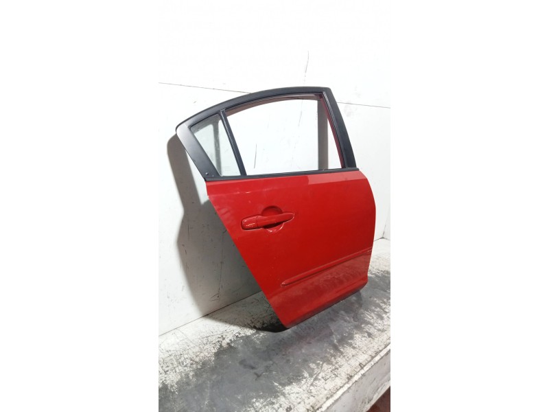 Recambio de puerta trasera derecha para mazda 3 berlina (bk) 1.6 crdt active referencia OEM IAM   4P