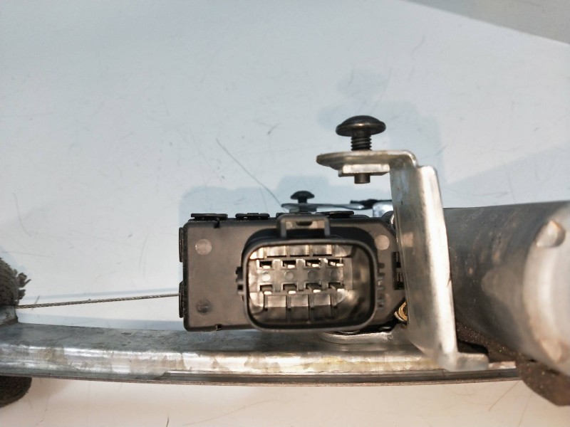 Recambio de elevalunas trasero derecho para ford mondeo berlina (ge) referencia OEM IAM   4P Recambio de elevalunas trasero derecho para ford mondeo berlina (ge) referencia OEM IAM   4P