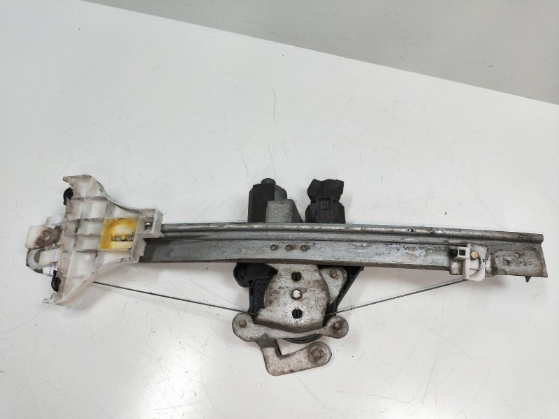 Recambio de elevalunas trasero izquierdo para ford mondeo berlina (ge) 2.2 tdci referencia OEM IAM   4P