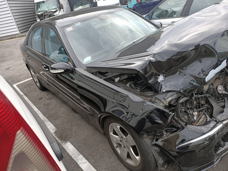 mercedes clase e (w211) berlina del año 2005