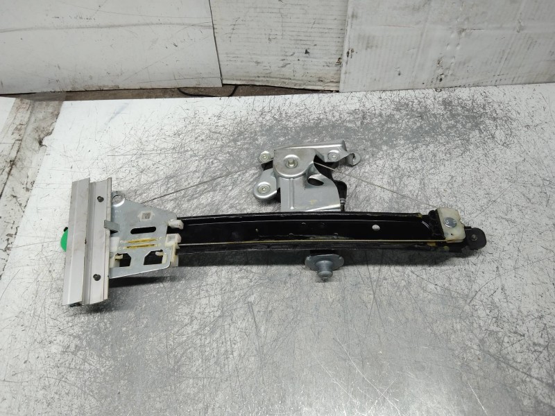 Recambio de elevalunas trasero izquierdo para volvo s60 berlina 2.4 cat referencia OEM IAM 119971XXX  4P