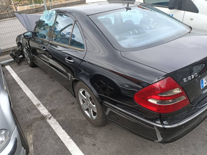 mercedes clase e (w211) berlina del año 2005