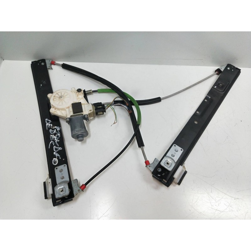 Recambio de elevalunas delantero derecho para ford mondeo ber. (ca2) 2.0 tdci cat referencia OEM IAM 6M2114553B  5P