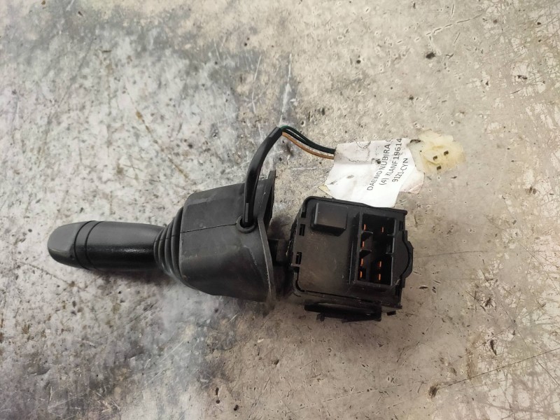 Recambio de mando luces para daewoo nubira berlina se referencia OEM IAM 96392862 5093221000 