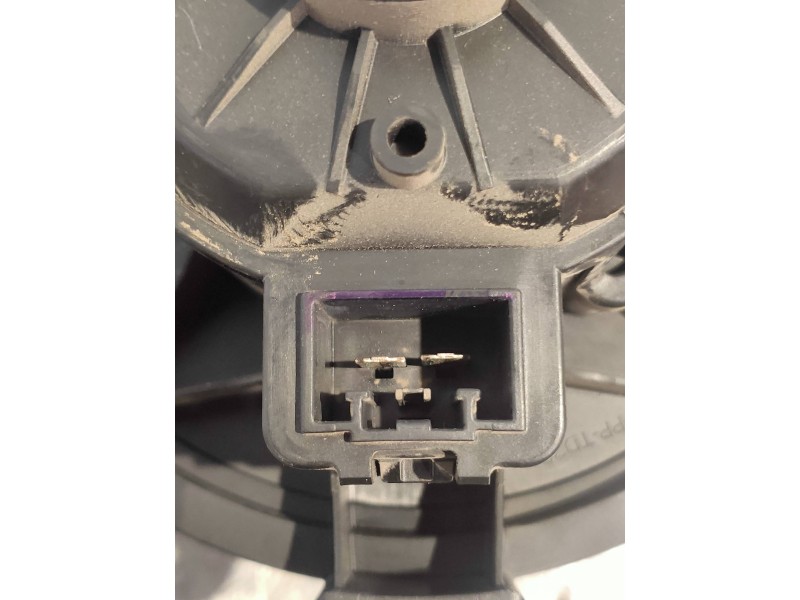 Recambio de motor calefaccion para ford transit courier ambiente referencia OEM IAM 0130115579 AV1119846AB 1811783 BOSCH