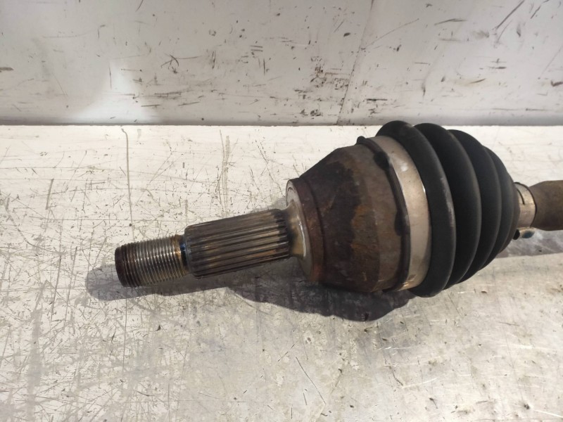 Recambio de transmision delantera derecha para ford transit courier ambiente referencia OEM IAM ET763B436AA  1929643