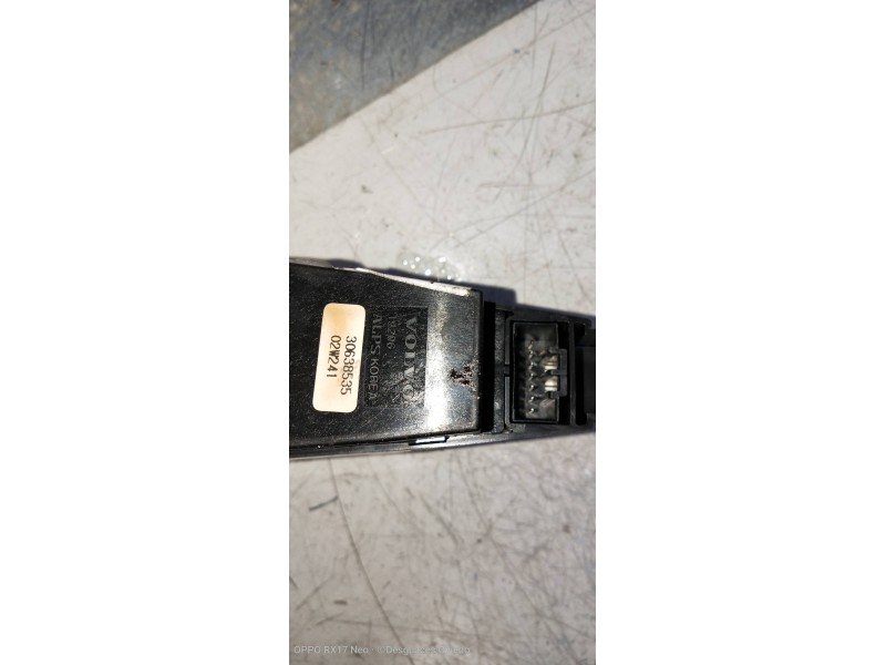 Recambio de mando elevalunas delantero izquierdo para volvo v40 familiar 1.9 d+ (85kw) referencia OEM IAM   