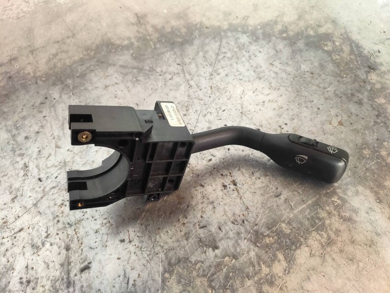 Recambio de mando limpia para audi a4 berlina (b5) 1.8 referencia OEM IAM 8DO953503A  