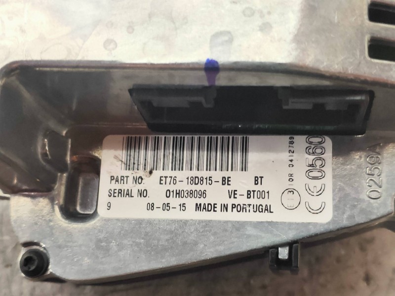 Recambio de sistema audio / radio cd para ford transit courier ambiente referencia OEM IAM ET7618D815BE  2019793