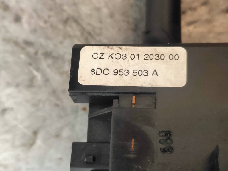 Recambio de mando limpia para audi a4 berlina (b5) 1.8 referencia OEM IAM 8DO953503A  