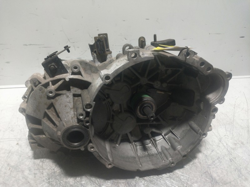 Recambio de caja cambios para volvo s60 berlina 2.4 cat referencia OEM IAM P9482052 T117823 M56L