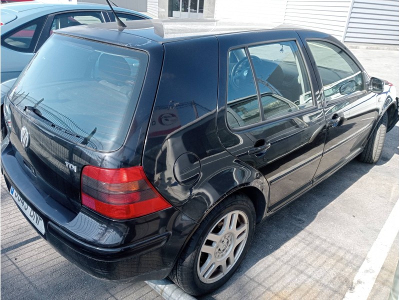 volkswagen golf iv berlina (1j1) del año 2001