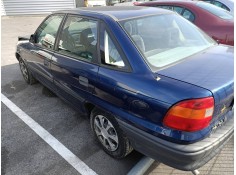 opel astra f berlina del año 1993 2