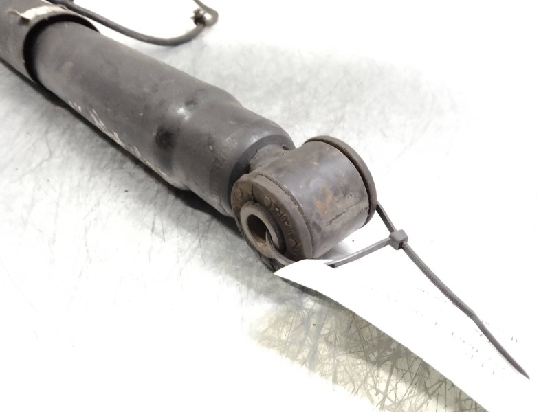 Recambio de amortiguador trasero para peugeot 607 (s1) 3.0 v6 24v referencia OEM IAM   