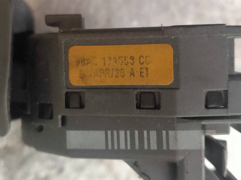 Recambio de mando limpia para ford focus berlina (cak) ambiente referencia OEM IAM 98AC17A553CC  