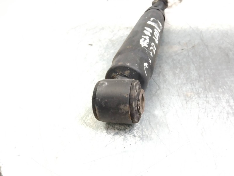 Recambio de amortiguador trasero para peugeot 607 (s1) pack referencia OEM IAM   