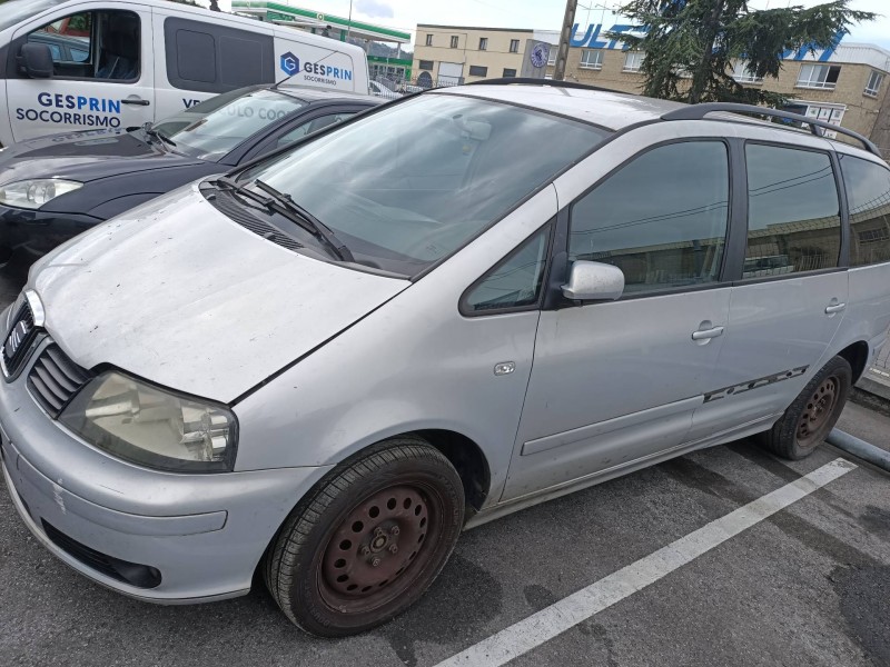 seat alhambra (7v9) del año 2003