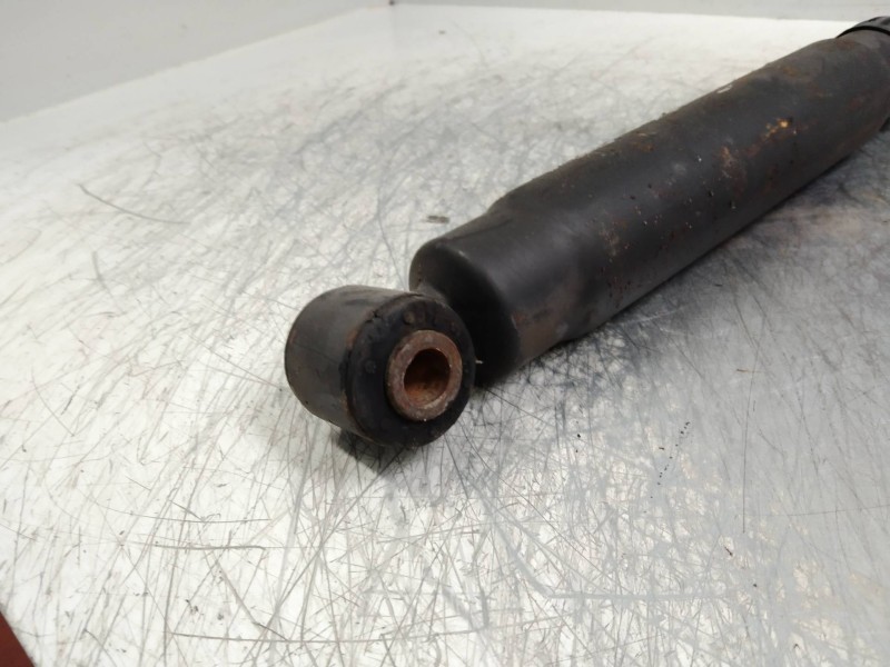 Recambio de amortiguador trasero para peugeot 607 (s1) pack referencia OEM IAM   