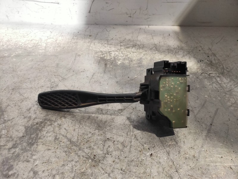 Recambio de mando limpia para mitsubishi l 200 (k6/7) 2500 td glx (4-ptas.) referencia OEM IAM   