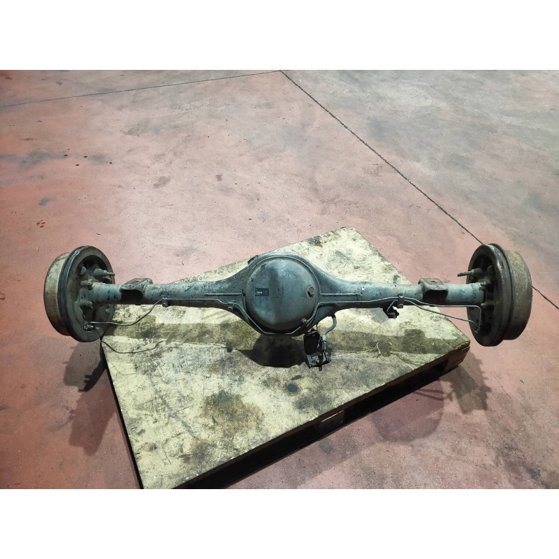 Recambio de puente trasero para mitsubishi l 200 (k6/7) 2500 td glx (4-ptas.) referencia OEM IAM   TAMBOR