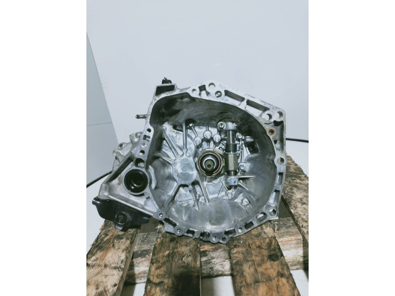 Recambio de caja cambios para toyota aygo (kgb/wnb) 1.0 cat referencia OEM IAM 20TT01 1741698 