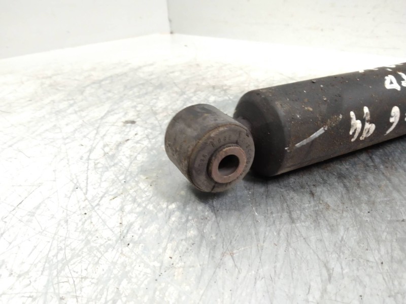 Recambio de amortiguador trasero para peugeot 806 2.1 turbodiesel cat referencia OEM IAM   