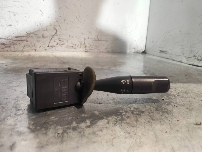 Recambio de mando limpia para peugeot expert kombi confort acristaldo (5 asientos) referencia OEM IAM 96049596ZL 61580002 