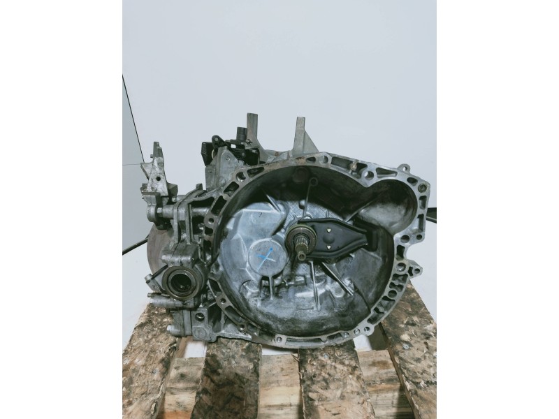Recambio de caja cambios para peugeot 407 sw sport referencia OEM IAM 20MB23 0829467 