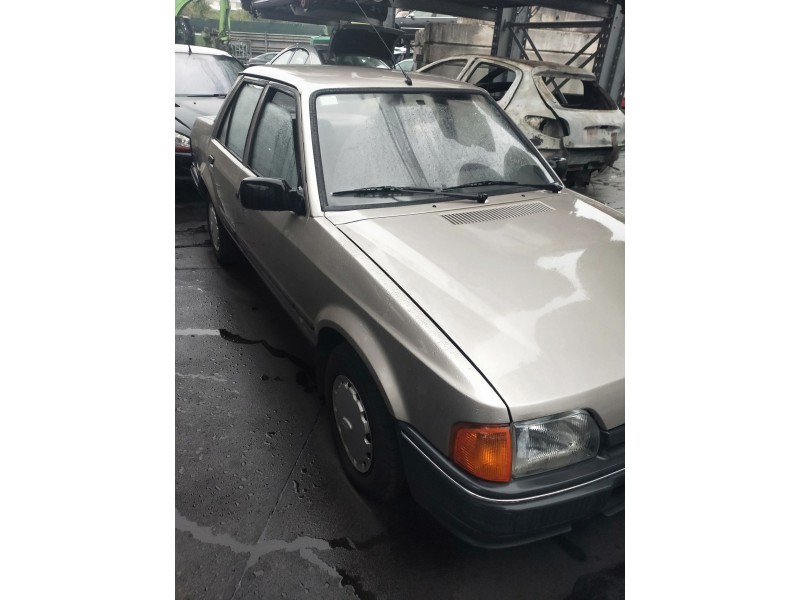 ford orion del año 1986