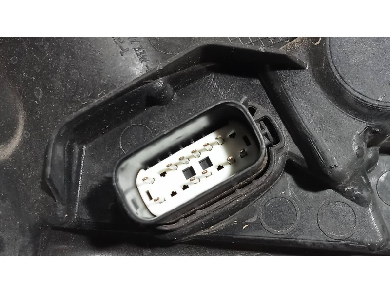 Recambio de faro izquierdo para ford s-max titanium 4x4 referencia OEM IAM EM2B13W030CM 90076253 