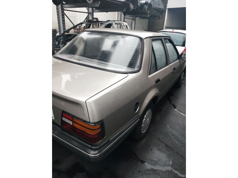 ford orion del año 1986