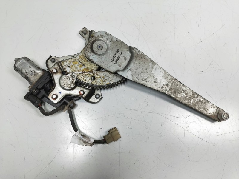 Recambio de elevalunas trasero izquierdo para ford ranger (et) 2.5 tdci cat referencia OEM IAM AE2621004270  4P