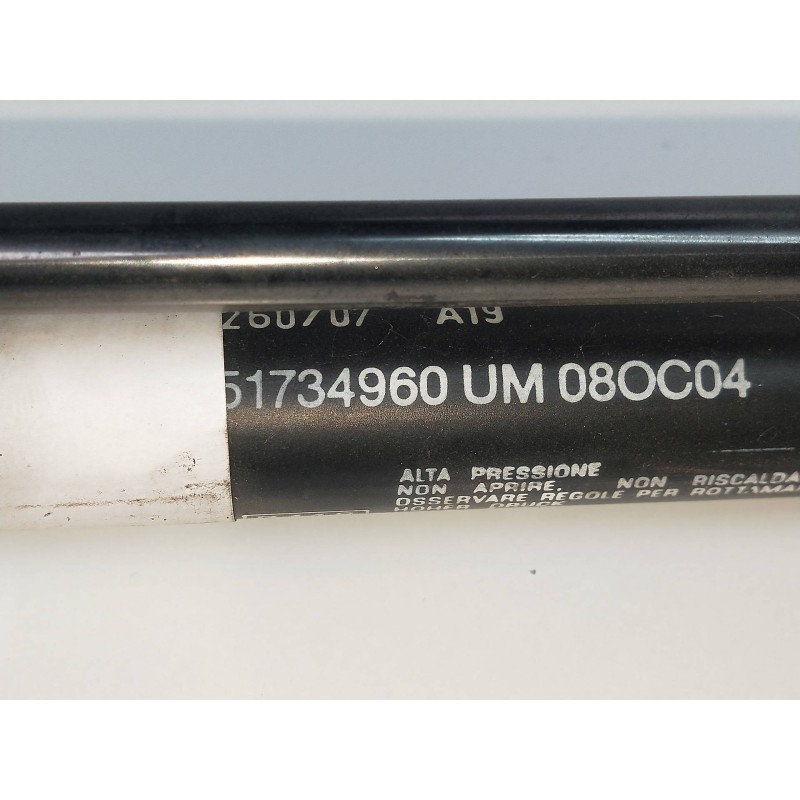 Recambio de amortiguadores maletero / porton para fiat croma (194) 1.9 jtd 16v cat referencia OEM IAM 51734960  