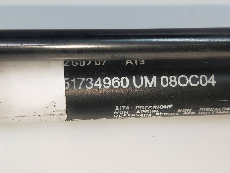 Recambio de amortiguadores maletero / porton para fiat croma (194) 1.9 jtd 16v cat referencia OEM IAM 51734960  