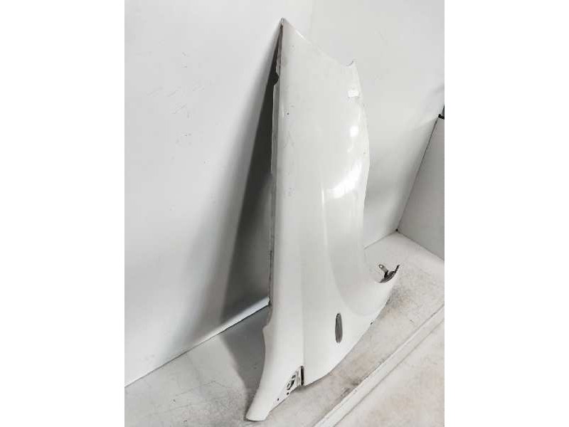 Recambio de aleta delantera derecha para fiat croma (194) 1.9 8v jtd cat (939a1000 / 192a8000) referencia OEM IAM   