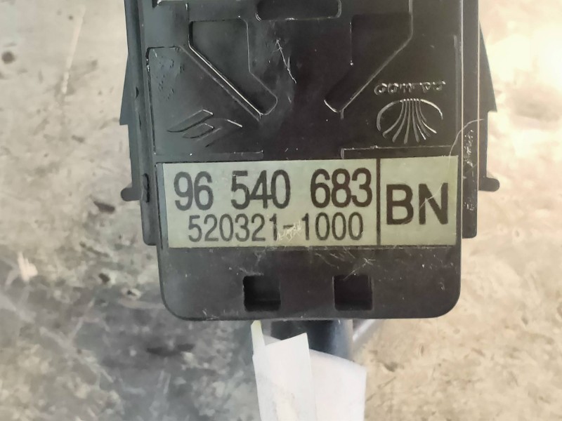 Recambio de mando luces para chevrolet kalos 1.2 s (d/a) referencia OEM IAM 96540683 5203211000 