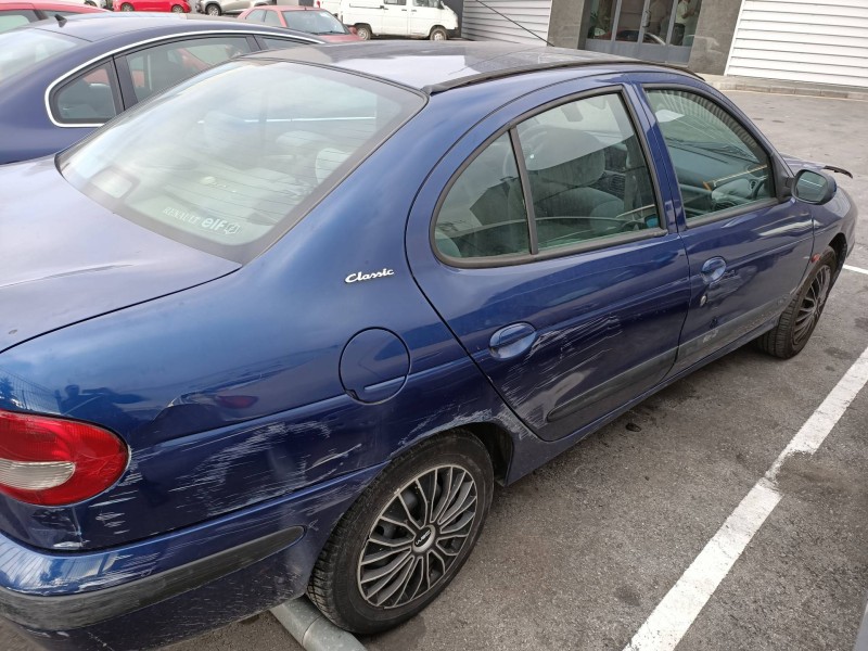 renault megane i fase 2 classic (la..) del año 2001