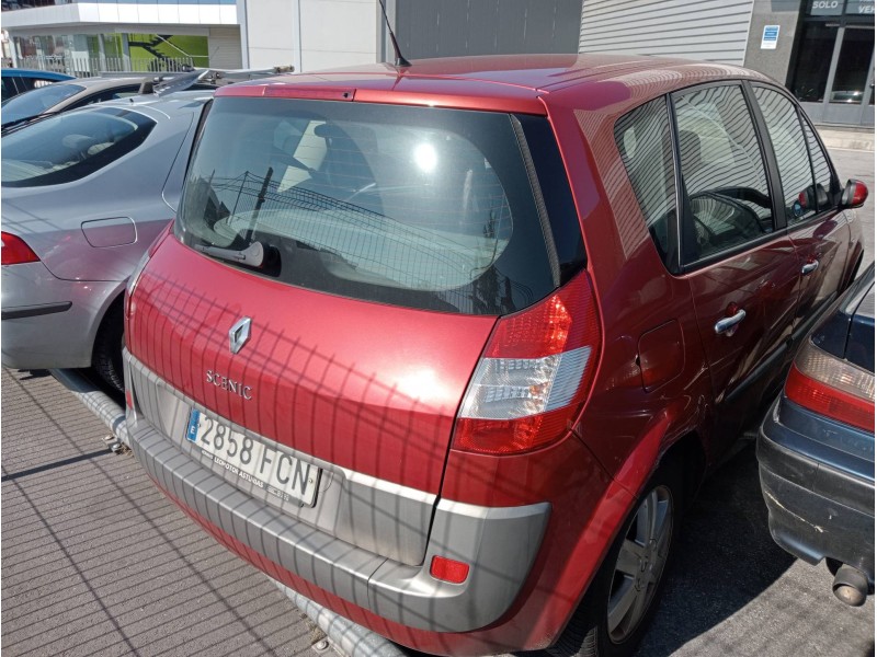 renault scenic ii del año 2006