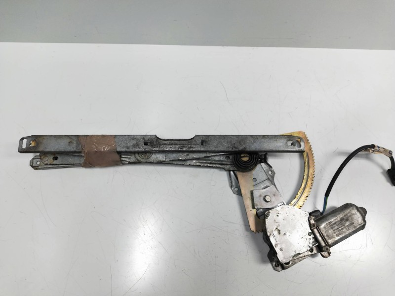 Recambio de elevalunas delantero izquierdo para ford scorpio referencia OEM IAM 680168785000  5P