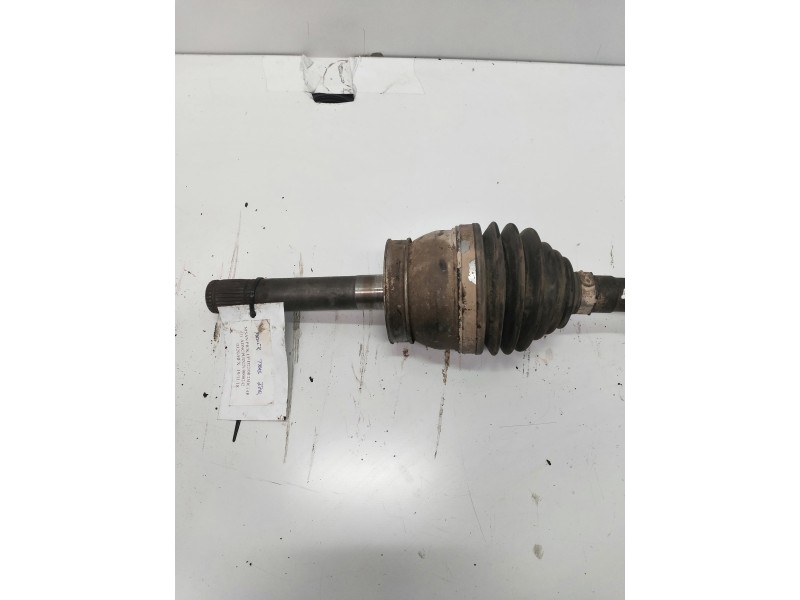 Recambio de transmision trasera izquierda para nissan np300 pick-up (lcd22) 2.5 16v turbodiesel cat referencia OEM IAM   