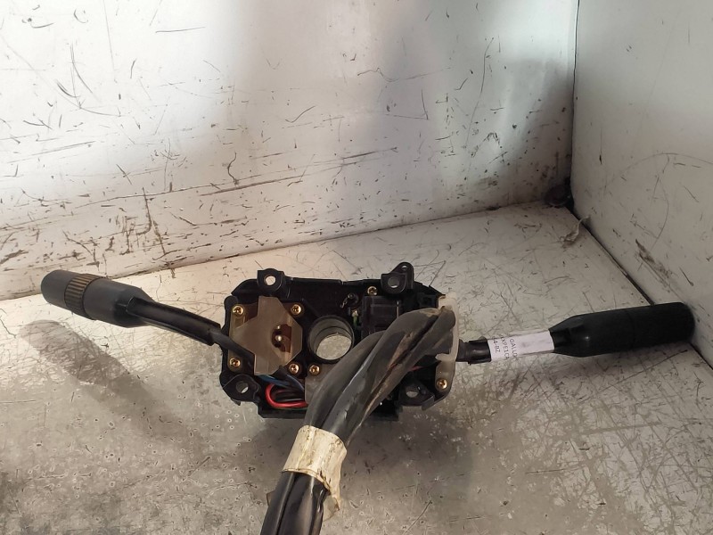 Recambio de mando luces para mitsubishi galloper (hyundai) 2.5 td (5-ptas.) referencia OEM IAM   