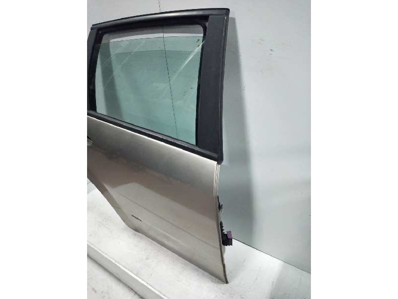 Recambio de puerta trasera derecha para fiat croma (194) 1.9 jtd 16v cat referencia OEM IAM   