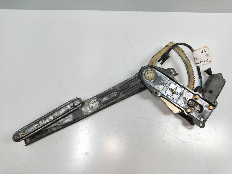 Recambio de elevalunas delantero derecho para ford scorpio referencia OEM IAM 680186400000  4P Recambio de elevalunas delantero derecho para ford scorpio referencia OEM IAM 680186400000  4P