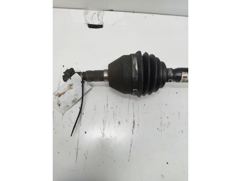 Recambio de transmision delantera izquierda para opel zafira b 1.9 cdti referencia OEM IAM RM 24462251 