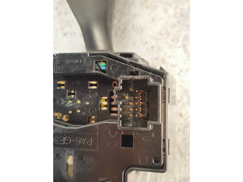 Recambio de mando luces para ford focus berlina (cap) ghia referencia OEM IAM 4M5T13335BD  