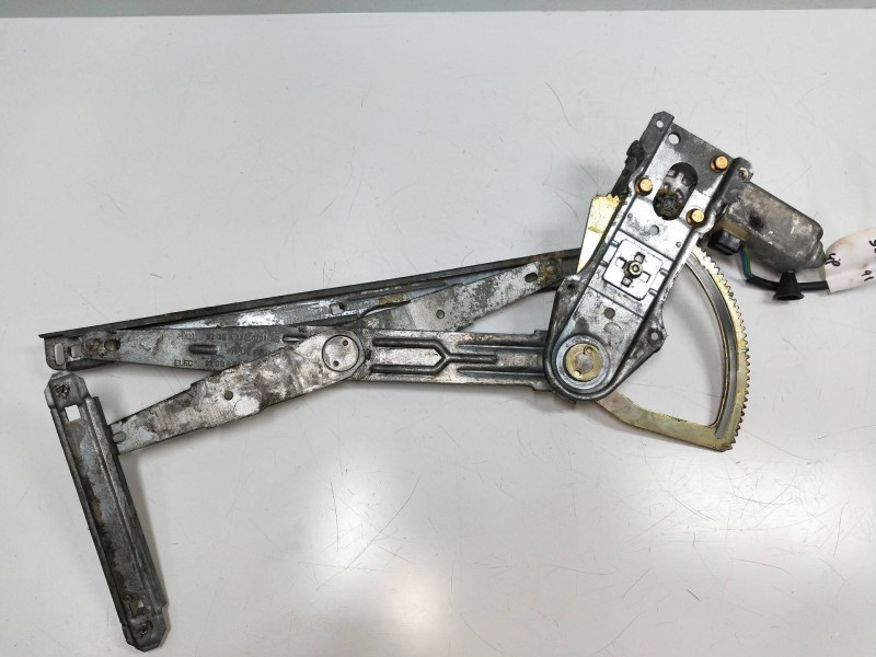 Recambio de elevalunas delantero izquierdo para ford scorpio referencia OEM IAM 680186401000  4P Recambio de elevalunas delantero izquierdo para ford scorpio referencia OEM IAM 680186401000  4P