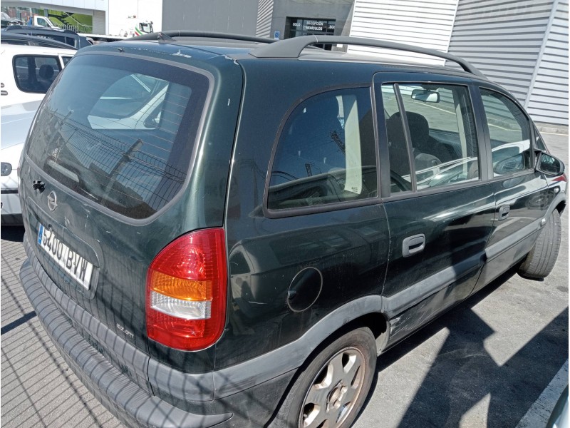 opel zafira a del año 2002