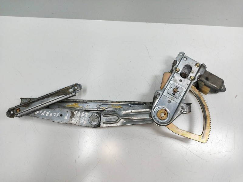 Recambio de elevalunas delantero izquierdo para ford scorpio berl./turnier ghia berlina referencia OEM IAM 95GB14A389AA  4P