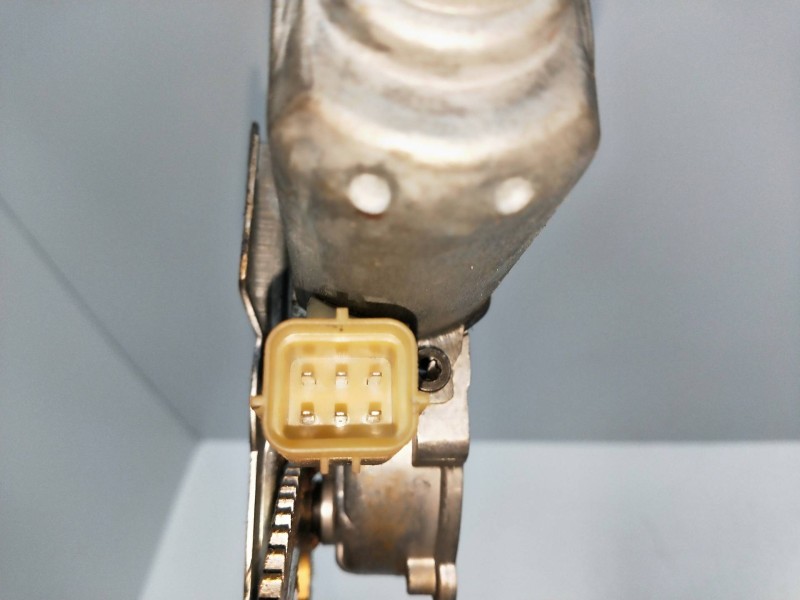 Recambio de elevalunas delantero izquierdo para ford scorpio berl./turnier ghia berlina referencia OEM IAM 95GB14A389AA  4P